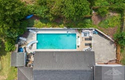712 Mercer Rd, RICH CREEK, VA 24147