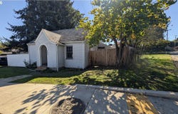 595 SW CLAY St, Dallas, OR 97338