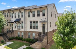 596 Alexander Hills, Decatur, GA 30032