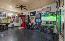 118 N Peters Street, Garrett, IN 46738-1130