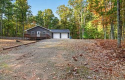 6245 Wayne Road, Pentwater, MI 49449