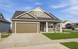 3274 N SEGAR Loop, Post Falls, ID 83854