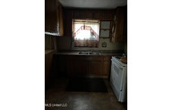 2234 Mobile Avenue, Jackson, MS 39213