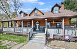 139 Hammond Road, Stony Point, NY 10980