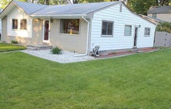 655 Robinwood Drive, Troy, MI 48083