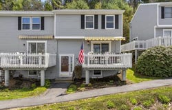 96 Atlantic Avenue, Boothbay Harbor, ME 04538