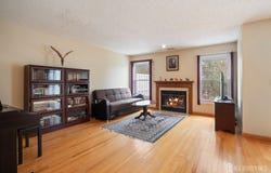 178 Stults Lane, East Brunswick, NJ 08816