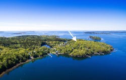 7 Flint Lane, Boothbay, ME 04544