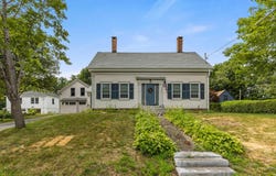 41 Rogers Road, Kittery, ME 03904