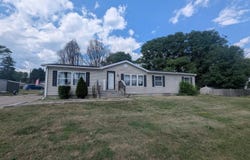 209 W North Street, Standish, MI 48658
