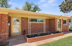 1214 E Buckley Street, Brownfield, TX 79316