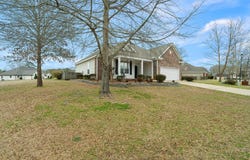 77 Joshbury Circle, Laurel, MS 39443