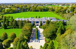 70 Cobb Lane, Water Mill, NY 11976