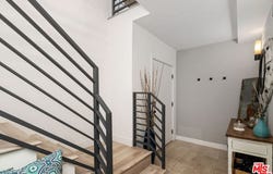 4912 S Centinela Ave, Los Angeles, CA 90066