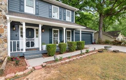 1705 Rambling Woods Drive, Lawrenceville, GA 30043