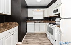 2220 Colony Drive SW, Huntsville, AL 35802