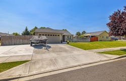 1871 W 25th Ct, Kennewick, WA 99337