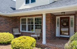 610 40th Avenue Lane NW, Hickory, NC 28601