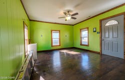 405 S Devon, Webb City, MO 64870