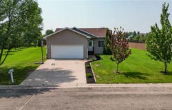 1023 6th Avenue NW, Perham, MN 56573