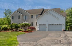 38 Steeple Lane, Lincoln, RI 02865