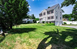 291 Pelham St, Methuen, MA 01844