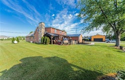9180 Bender Road, North Ridgeville, OH 44039