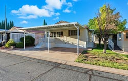 180 N 1100 E, Washington, UT 84780