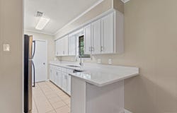 2107 West Street, Conway, AR 72032