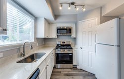 2005 Glen Allen ST, Austin, TX 78704
