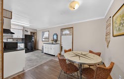 2912 S Walnut Street Pike, Bloomington, IN 47401-8404