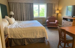 89 Grand Summit Road, Dover, VT 05356