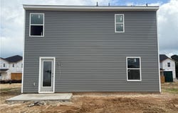 1037 Emerald Stone Loop, Hope Mills, NC 28348