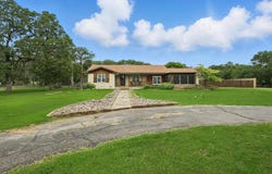 600 Reese Lane, Azle, TX 76020