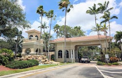 7683 NW 19th St, Pembroke Pines, FL 33024