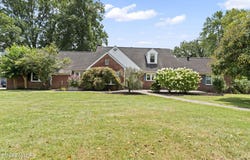 407 Eagle Bend Lane, Clinton, TN 37716