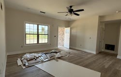 562 Middle Creek Way, Berea, KY 40403