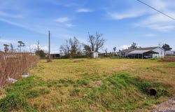 2623 Sharon Ln, Sulphur, LA 70665
