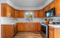 309 W 17TH Street, KAUKAUNA, WI 54130