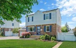 2288 3rd Street, East Meadow, NY 11554