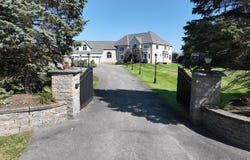 1310 Currybush Road, Rotterdam, NY 12306