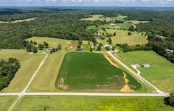 4643 Huntsville Quality Road, Lewisburg, KY 42256
