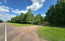 53680 Oak Leaf Road, Kerrick, MN 55756