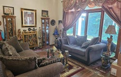 100 PRINCE, POPLAR GROVE, IL 61065