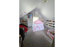 7A Franklin Rd, Great Neck, NY 11024