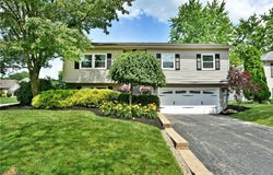 1139 Lantern Lane, Niles, OH 44446