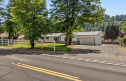896 W Evans Creek Road, Rogue River, OR 97537