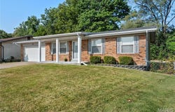 12063 Trampe Heights Lane, St Louis, MO 63138