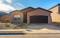 1577 Valle De Colores Road NW, Los Lunas, NM 87031