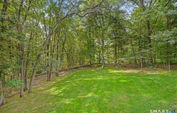 96 Coventry Lane, Trumbull, CT 06611
